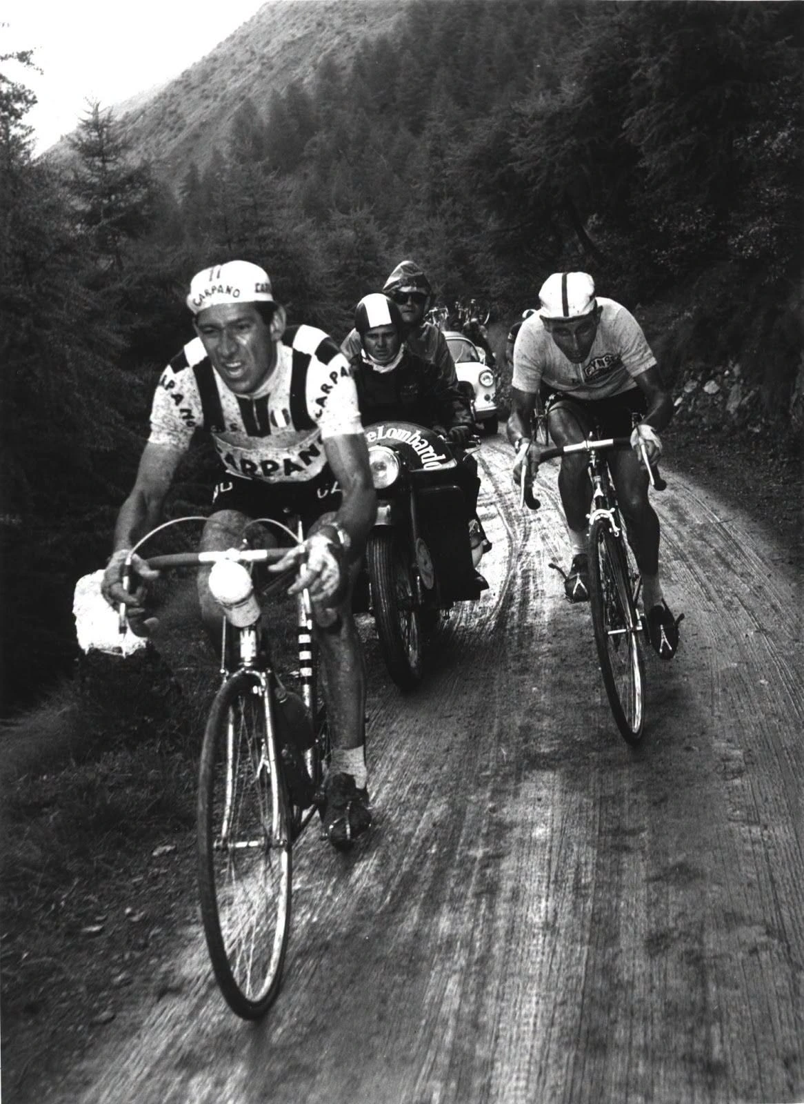 Gastone Nencini and Jacques Anquetil at Passo Gavia, Giro d'Italia 1960